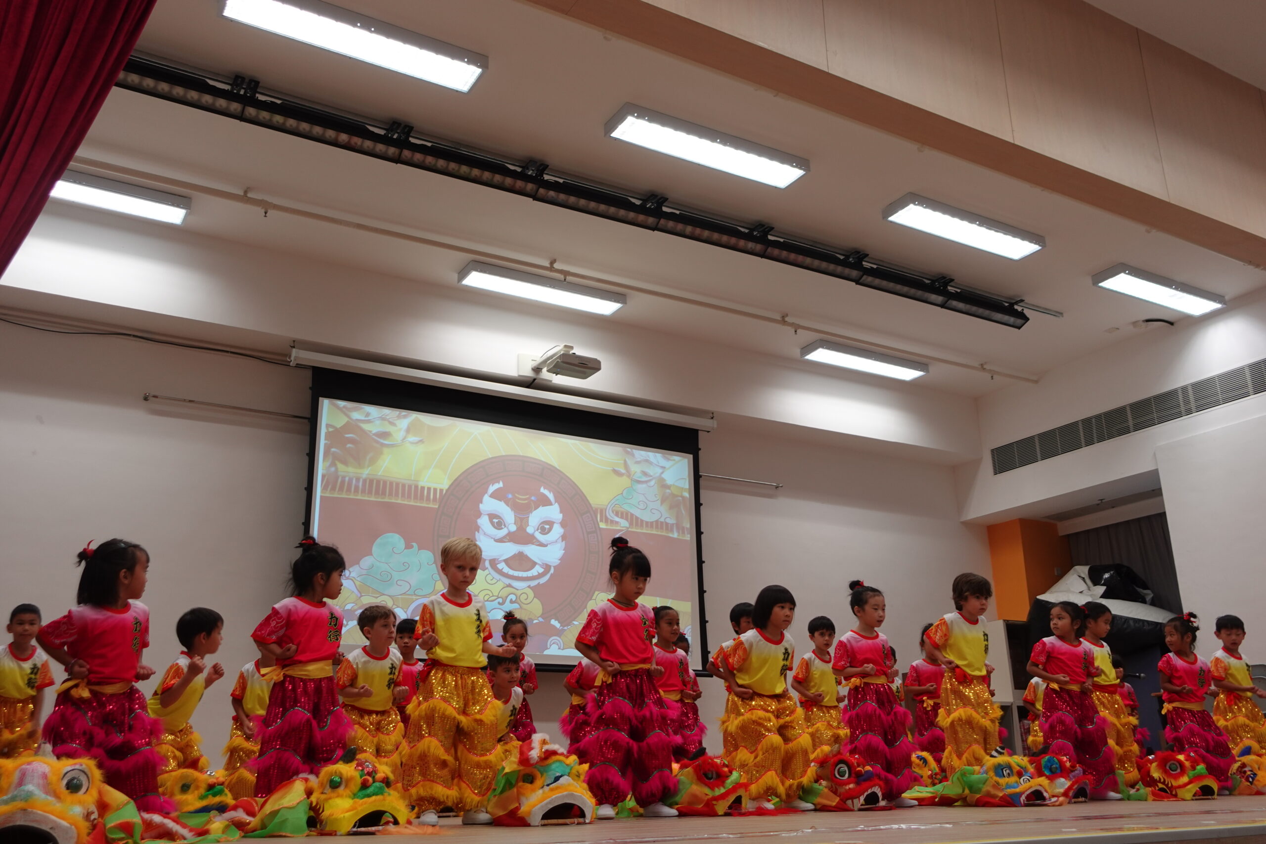 醒獅匯演舞台二