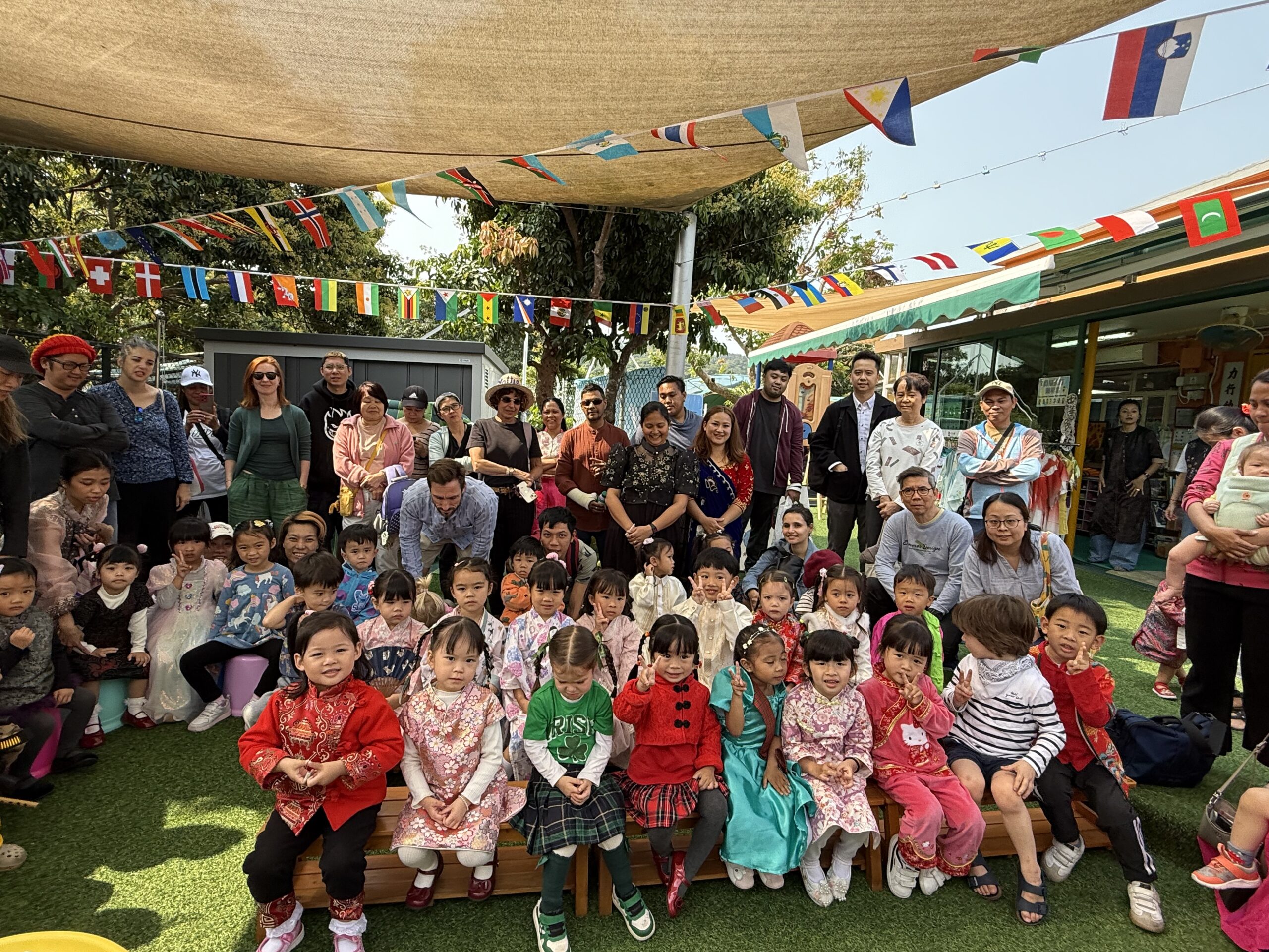 國際服飾日 班相 1
